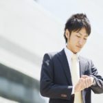 ウェアラブル端末は物流工場の現場をどう変える？